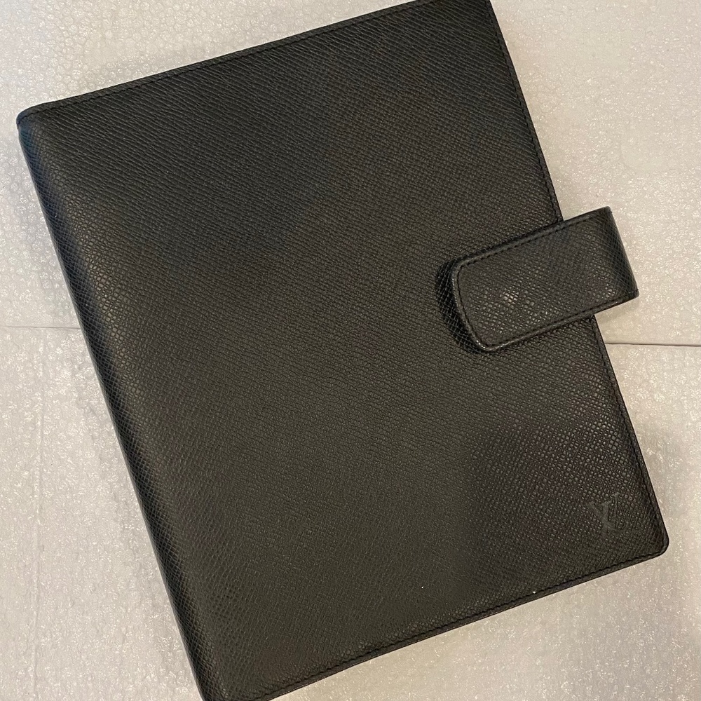 Louis Vuitton Large Ring Agenda Cover